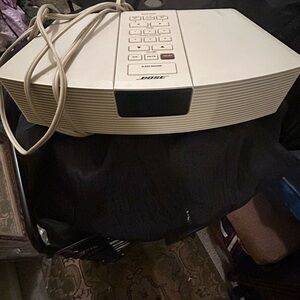 Vintage Bose Wave. Working condition and good sound.